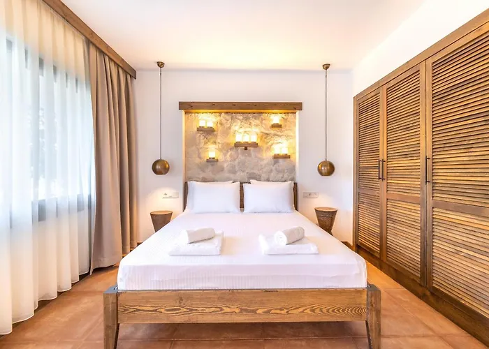 Elizya Boutique Hotell *